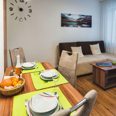 Magic Tatry, Primo Stary Smokovec Apartment วิสโซเค ดาตรี ภายนอก รูปภาพ