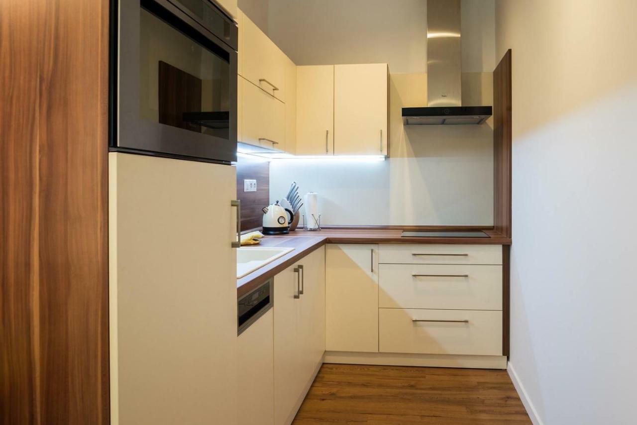 Magic Tatry, Primo Stary Smokovec Apartment วิสโซเค ดาตรี ภายนอก รูปภาพ