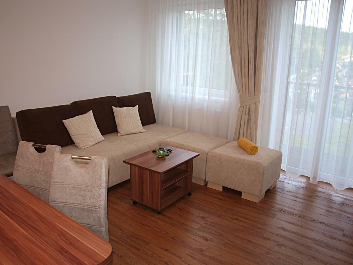 Magic Tatry, Primo Stary Smokovec Apartment วิสโซเค ดาตรี ภายนอก รูปภาพ