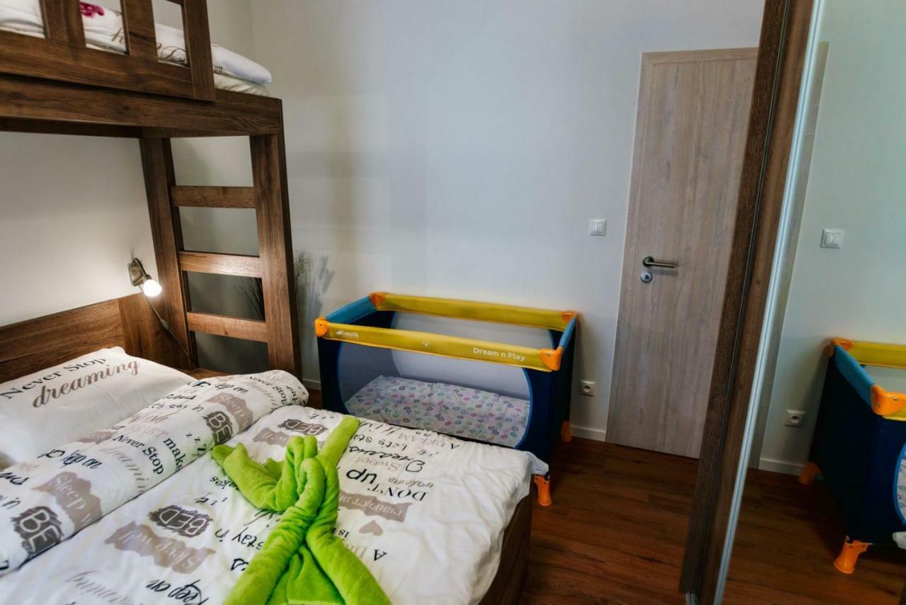 Magic Tatry, Primo Stary Smokovec Apartment วิสโซเค ดาตรี ภายนอก รูปภาพ