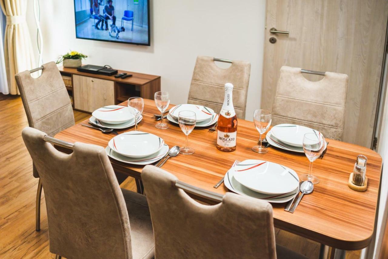 Magic Tatry, Primo Stary Smokovec Apartment วิสโซเค ดาตรี ภายนอก รูปภาพ