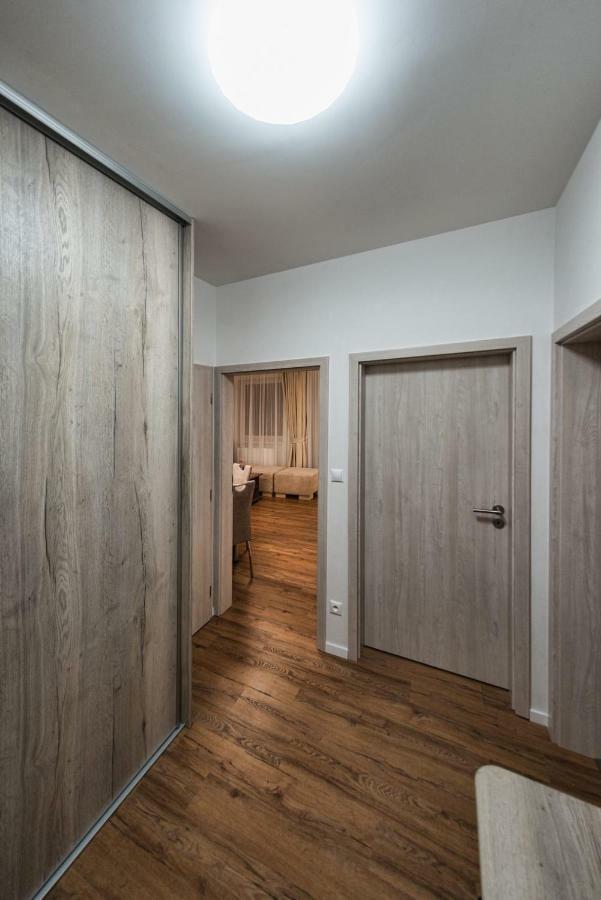 Magic Tatry, Primo Stary Smokovec Apartment วิสโซเค ดาตรี ภายนอก รูปภาพ